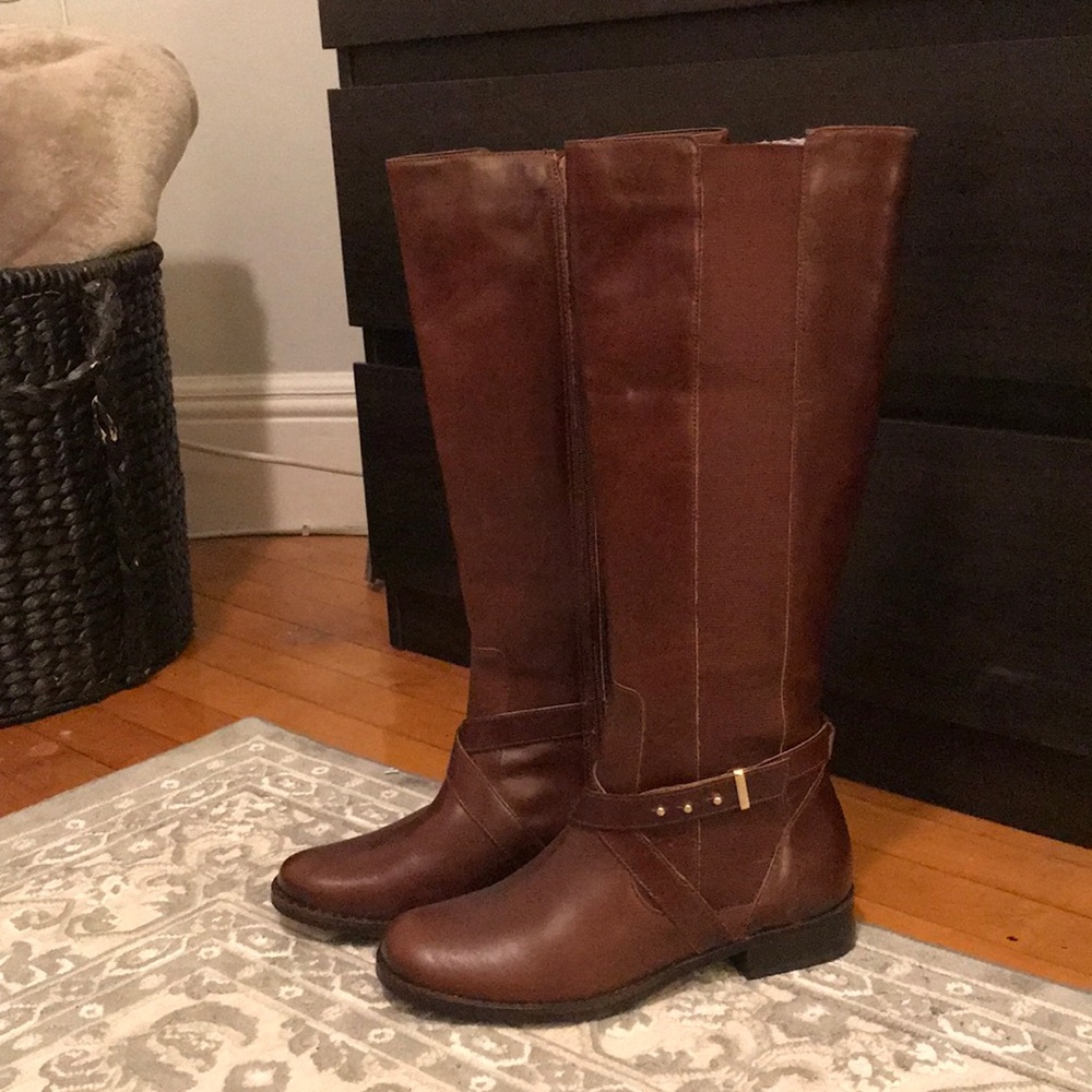 NEVER WORN TALL BROWN BOOTS - Picture 1 of 1